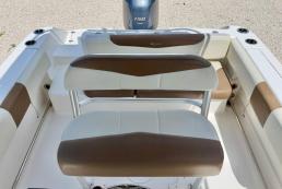 2017 Robalo CC  421 hrs