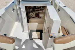 2017 Robalo CC  421 hrs