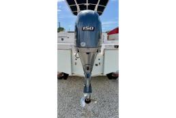 2017 Robalo CC  421 hrs