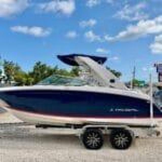 Regal23obx 136hr Yamaha 250hp 4stroke 