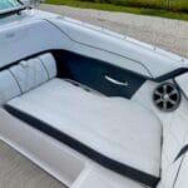 Regal23obx 136hr Yamaha 250hp 4stroke 