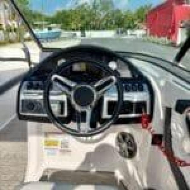 Regal23obx 136hr Yamaha 250hp 4stroke 