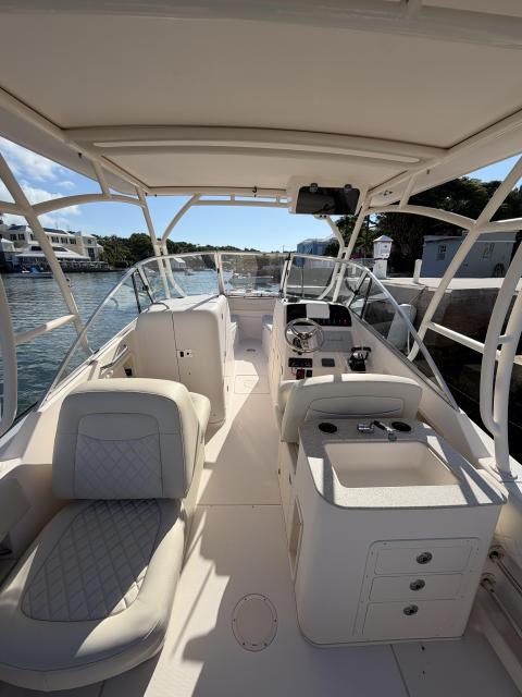 275 Grady White DC 