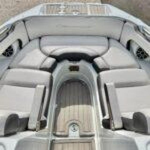 Crownline 15hrs