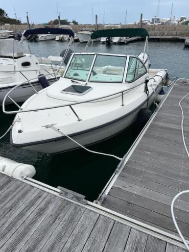 Pursuit Kodiak 23ft - 200 HP engine (only 300 hours)