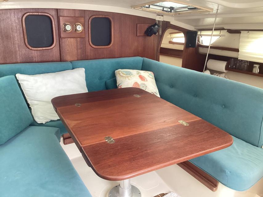 34 foot sailing catamaran