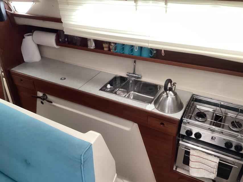 34 foot sailing catamaran