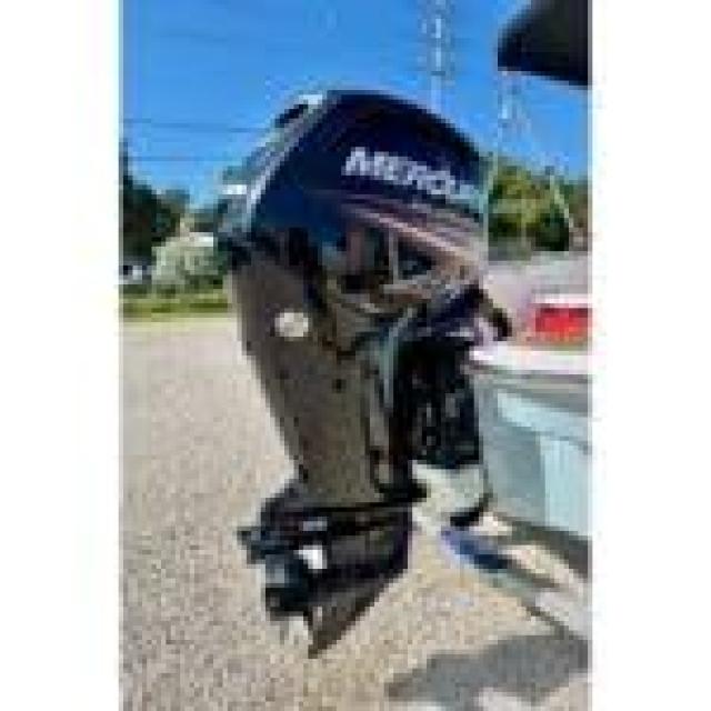 2019 Boston Whaler Supersport 16ft 94hrs