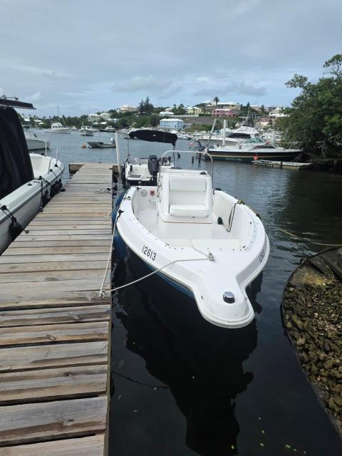 Dock space available. Wellcraft CC 19ft  130hp Yamaha 4stroke  147hrs$15k