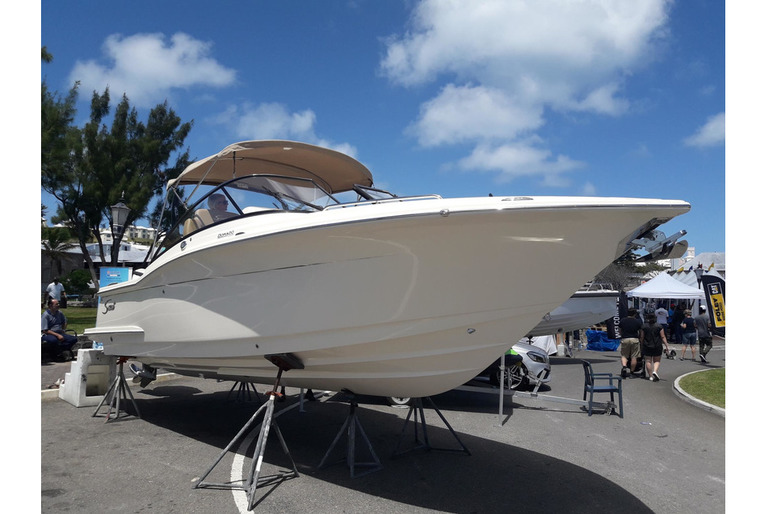 SOLD - New Scout 255 Dorado Dual Console – Perfect for family!